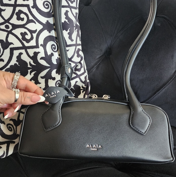 Alaia long handle tackle box purse - Picture 8 of 8